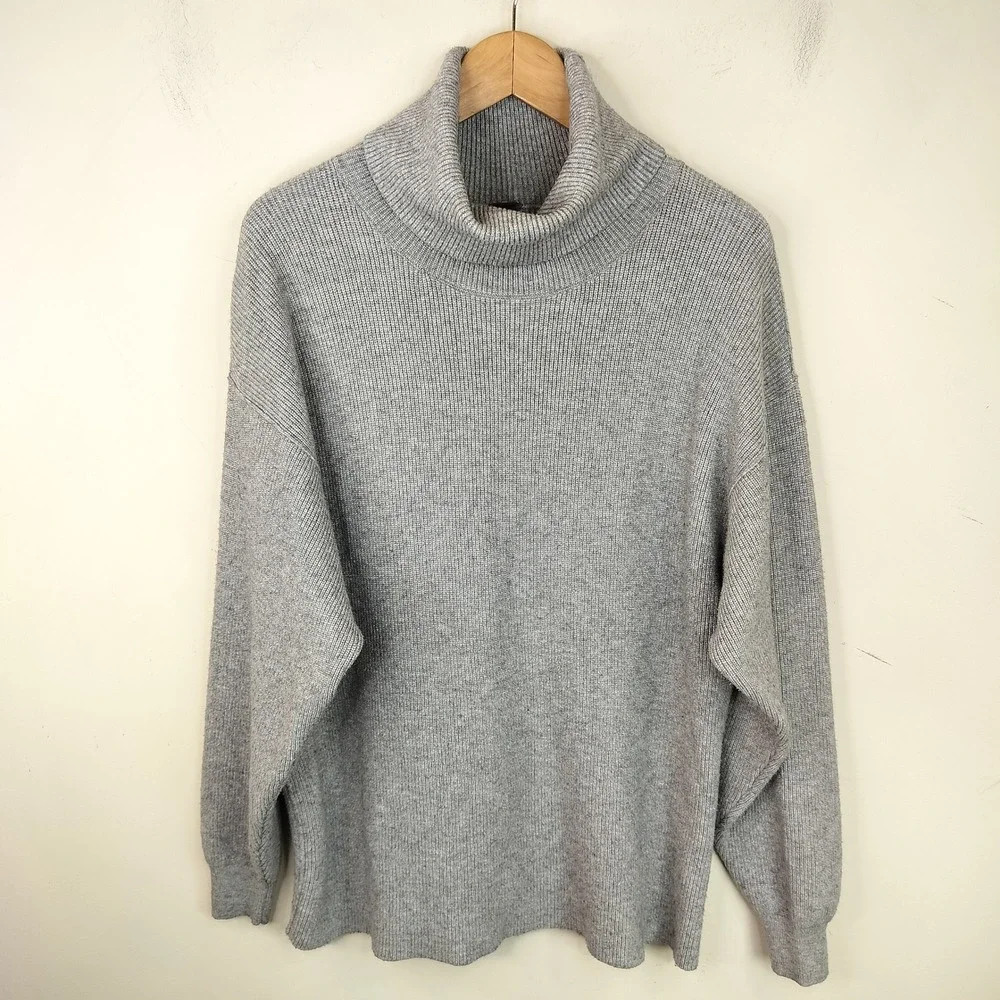 Free People Ribbed Turtleneck Sweater Womens Small Oversized Grey Stretch Knit